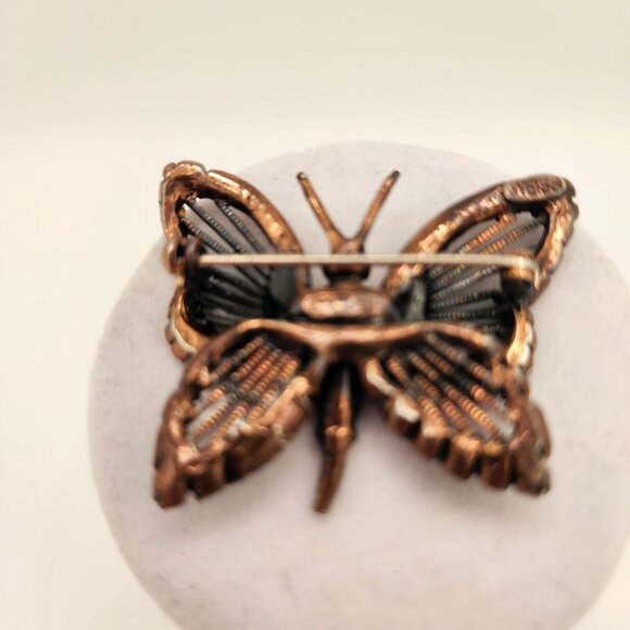 Vintage  Weiss Bronze Butterfly Brooch With Amber & Green Rhinestones - Picture 6 of 10